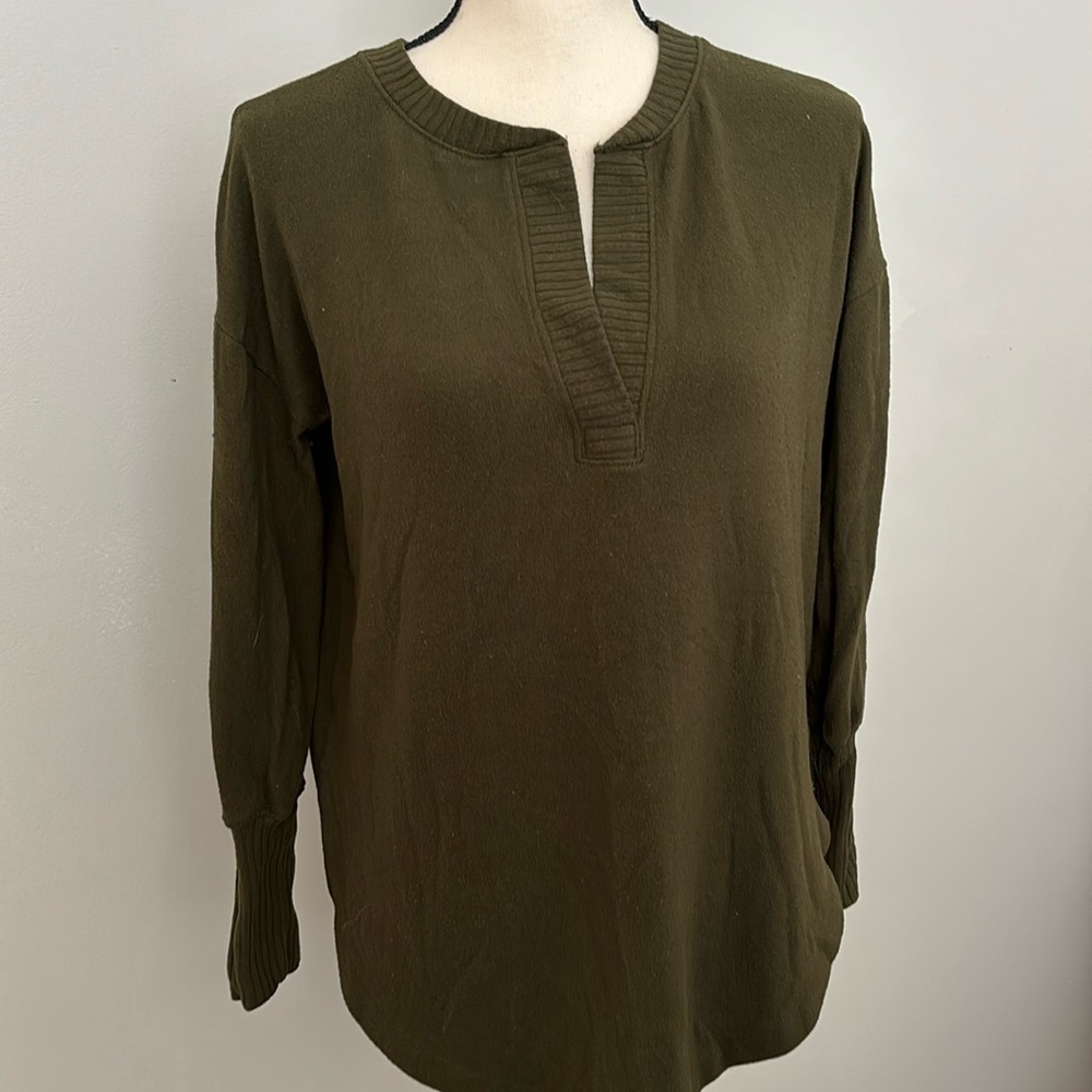 Loft tunic sweater olive green size S